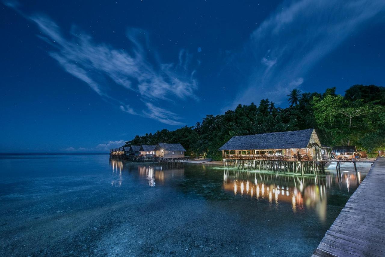 Papua Paradise Eco Resort Pulau Birie Exteriör bild
