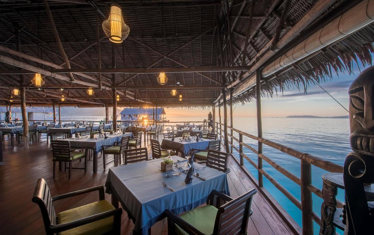 Papua Paradise Eco Resort Pulau Birie Exteriör bild