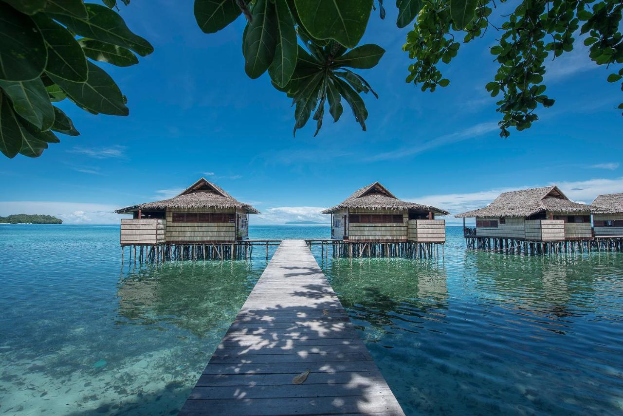 Papua Paradise Eco Resort Pulau Birie Exteriör bild