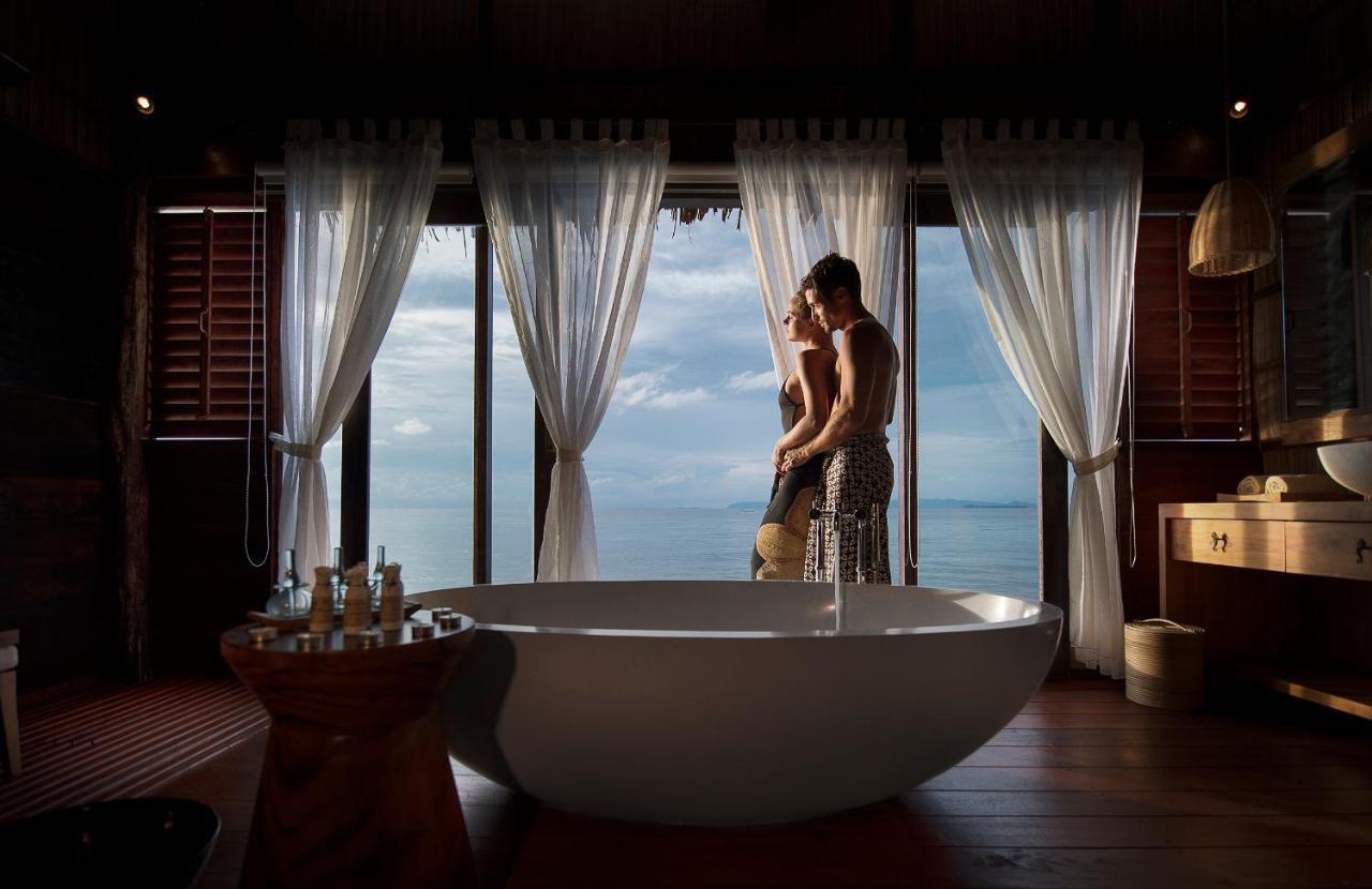Papua Paradise Eco Resort Pulau Birie Exteriör bild