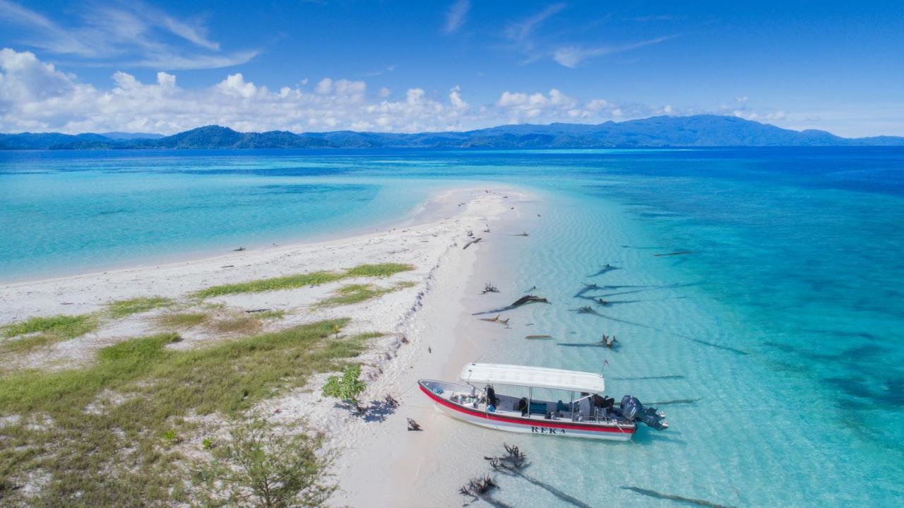 Papua Paradise Eco Resort Pulau Birie Exteriör bild