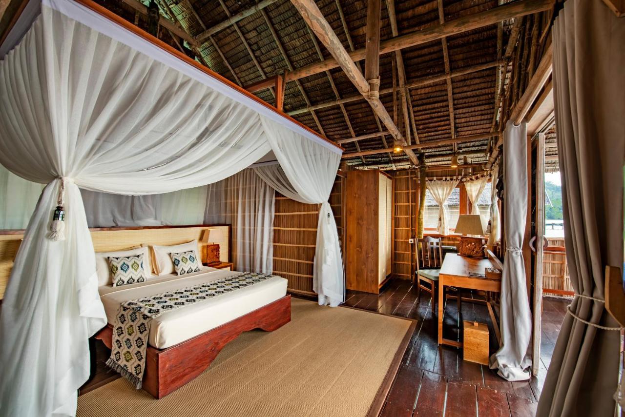 Papua Paradise Eco Resort Pulau Birie Exteriör bild